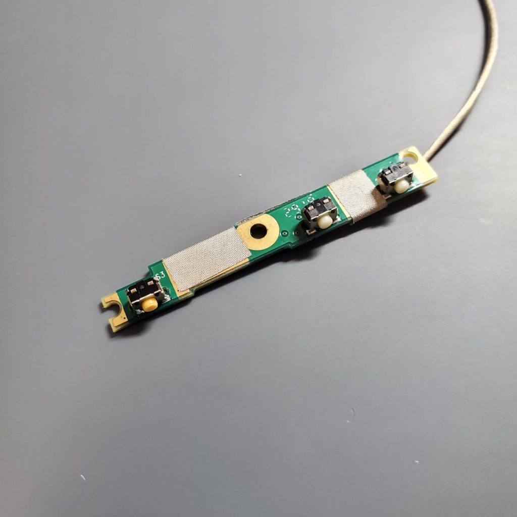 電源ボタンをはんだ修理